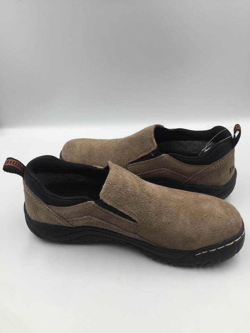 Pre Owned Khombu Men's Liam Slip On 